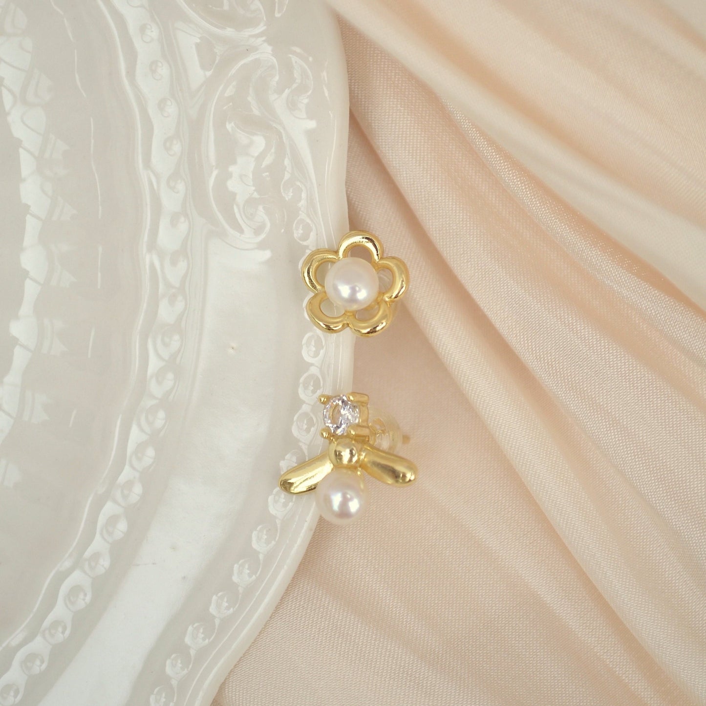 Bee and Flower Pearl Studs