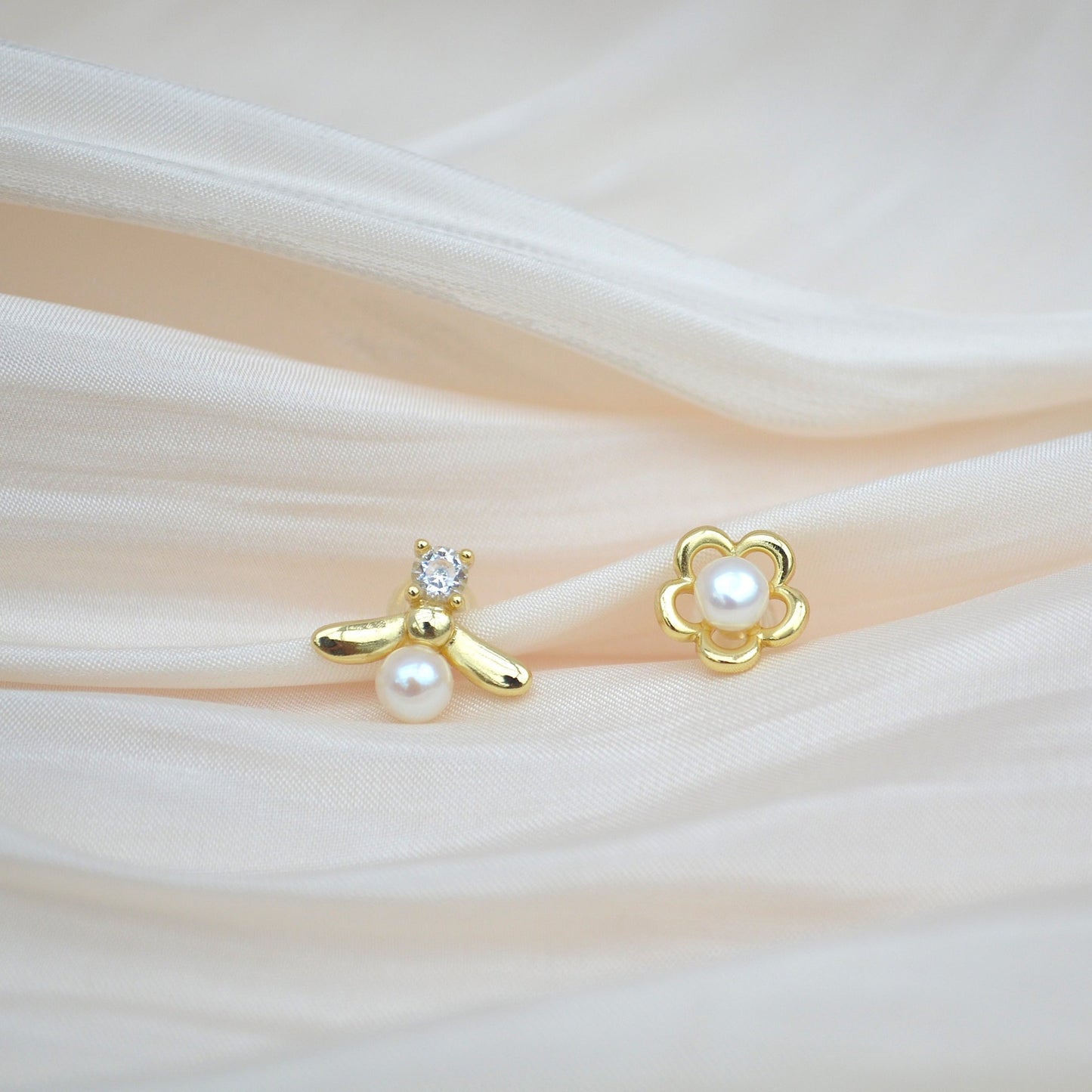 Bee and Flower Pearl Studs