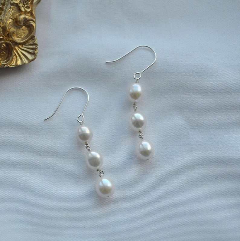 Elizabeth Trio Pearl Drop Earrings