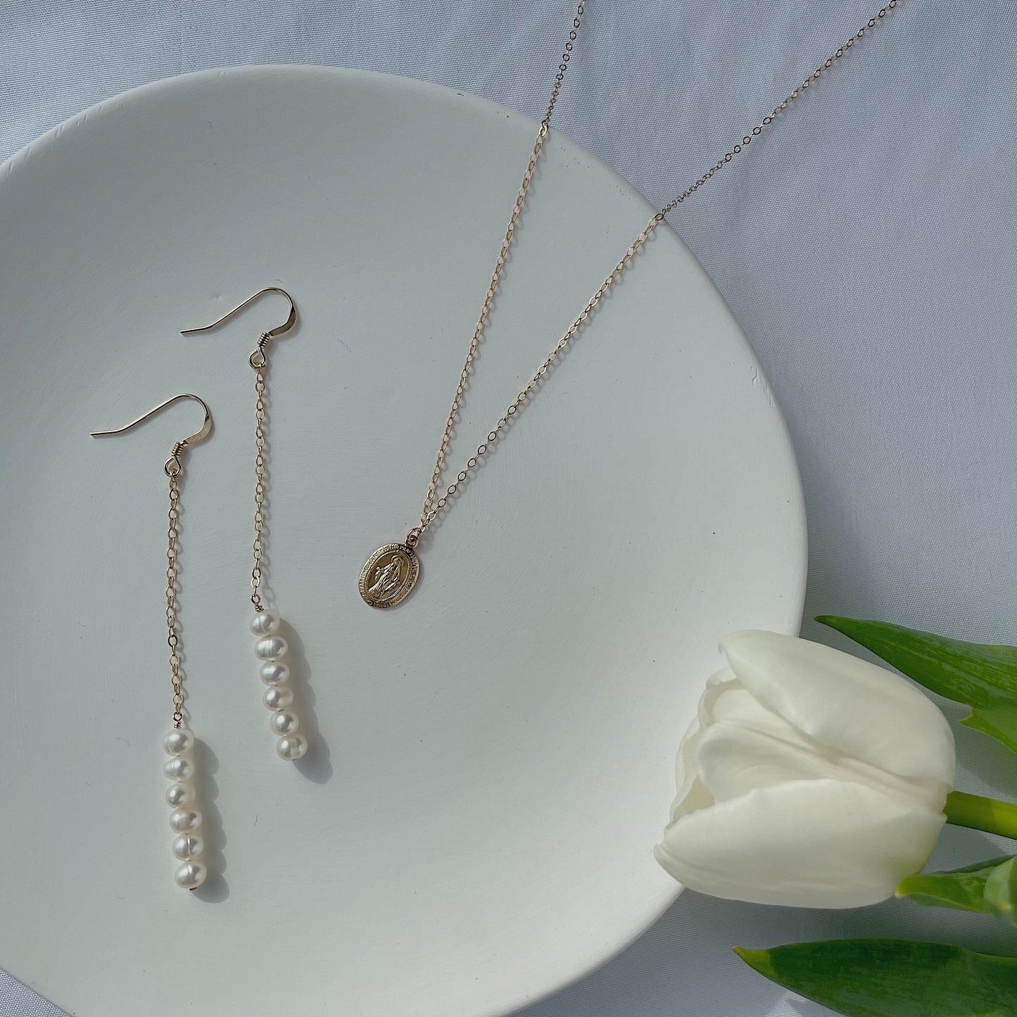 Virgin Mary Pendant Necklace