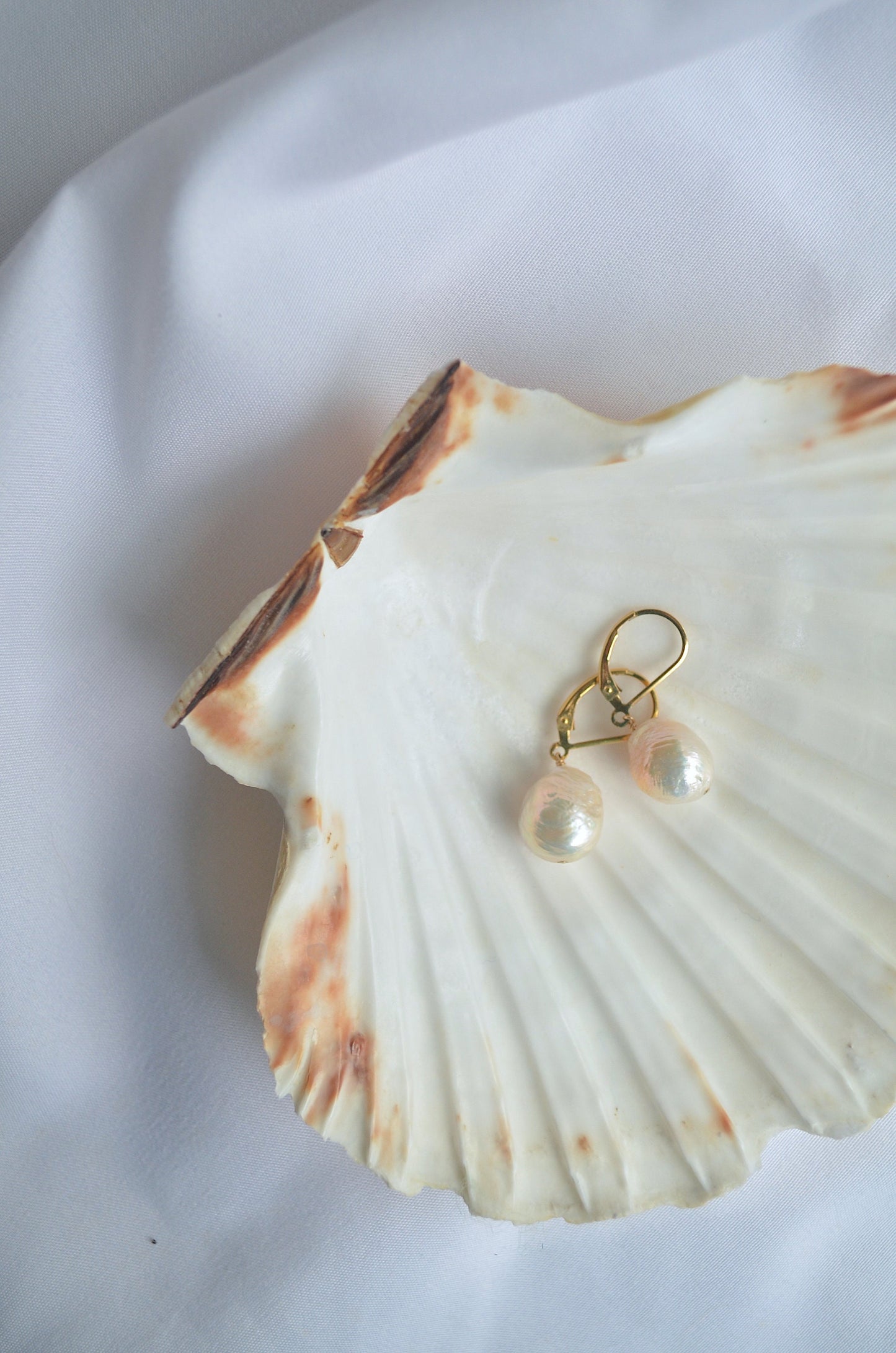 Candice Single Kasumi Pearl Earrings