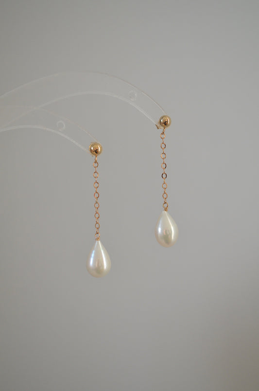 Teardrop Pearl Earrings