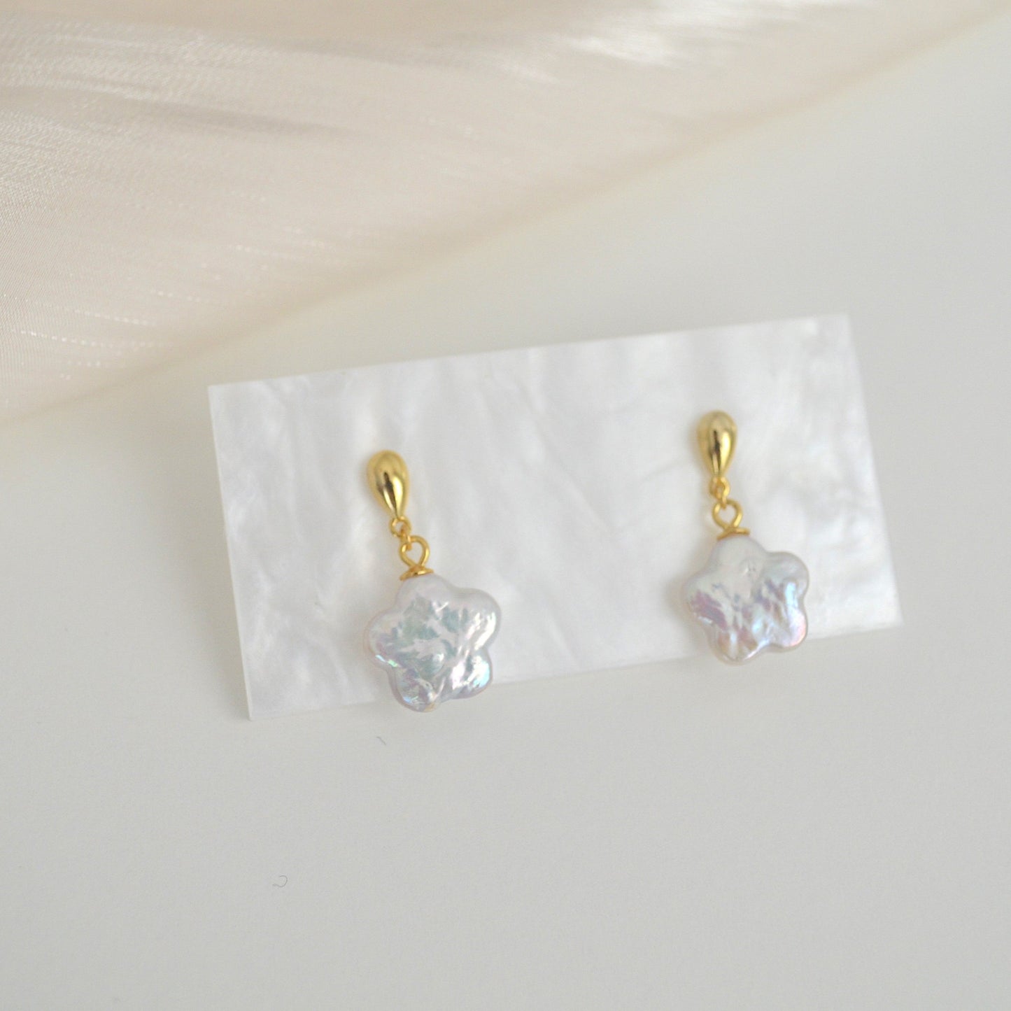 Flower Shape Pearl Drop Earrings