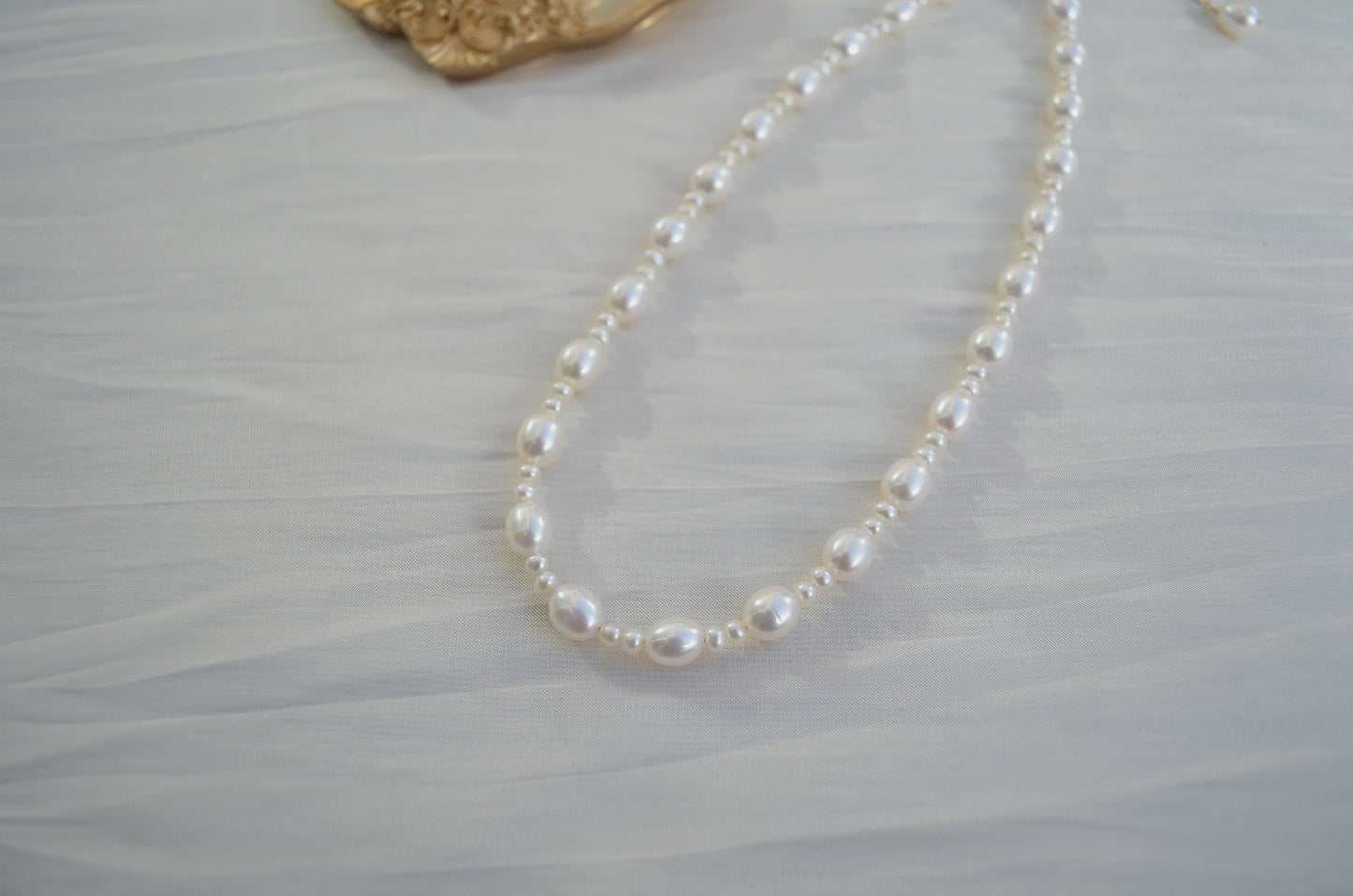 Leah Rice Pearl Necklace