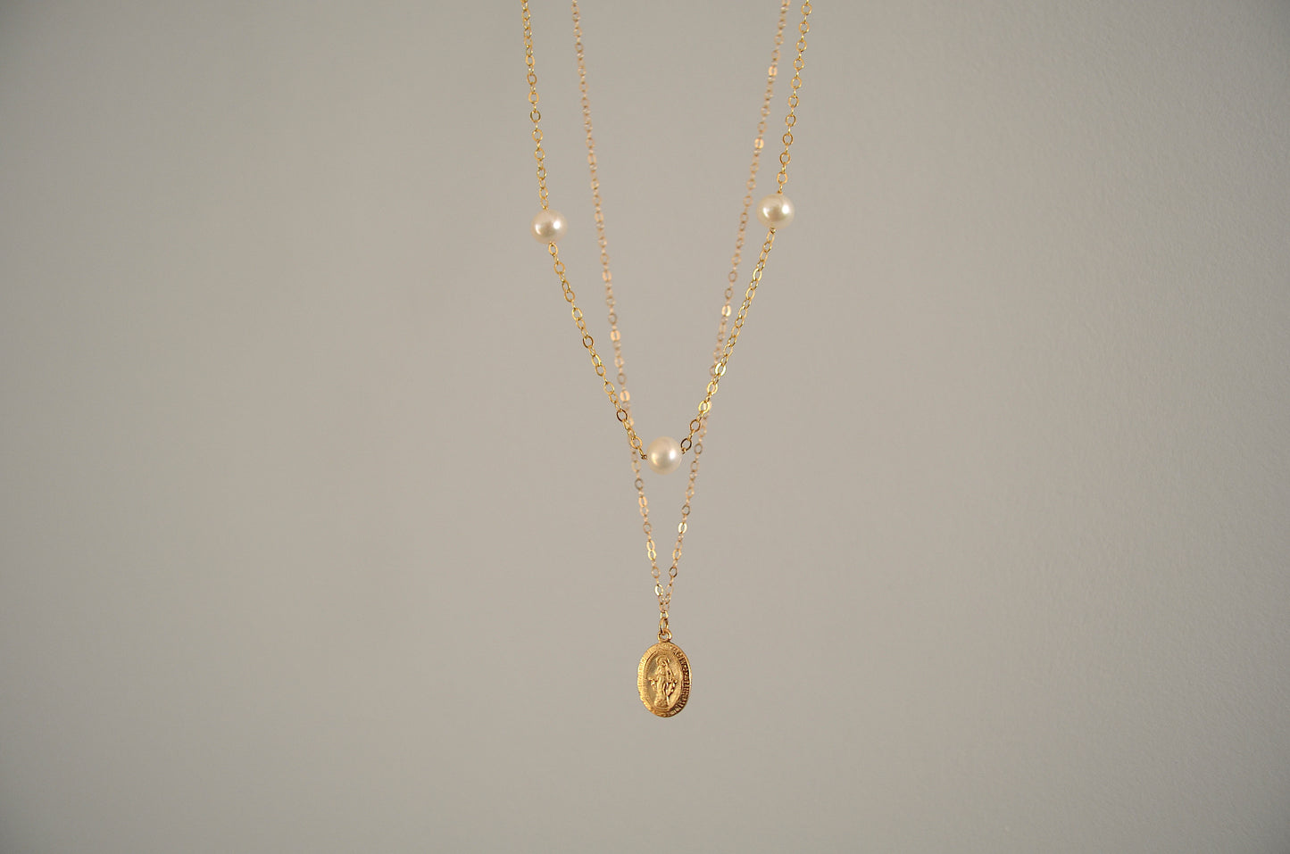 Iris-Pearl Satellite Necklace