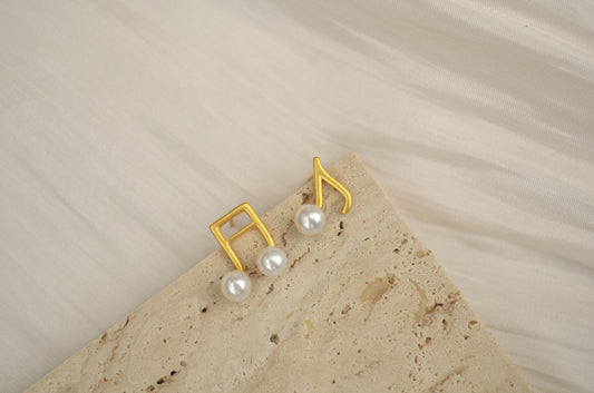 Matilda Stud Earrings