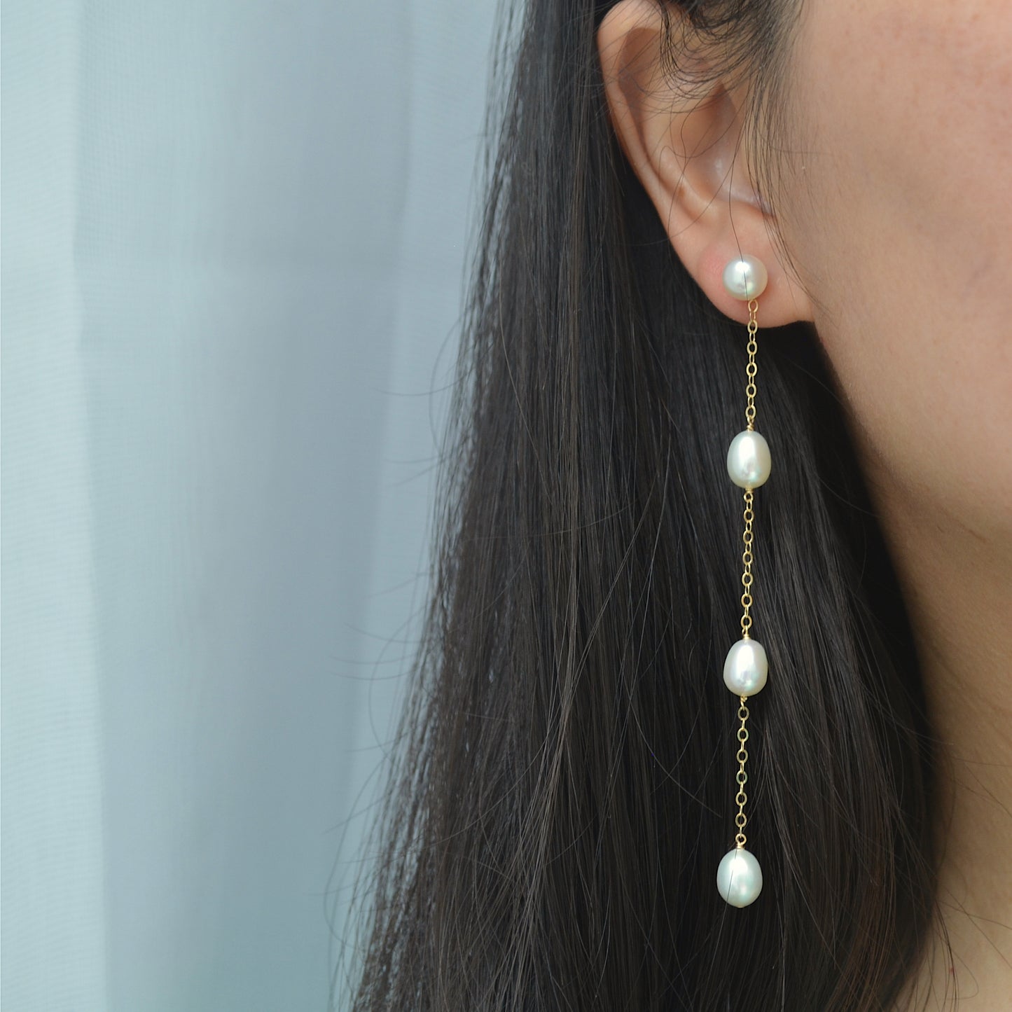 Lydia trio pearls dangle earrings