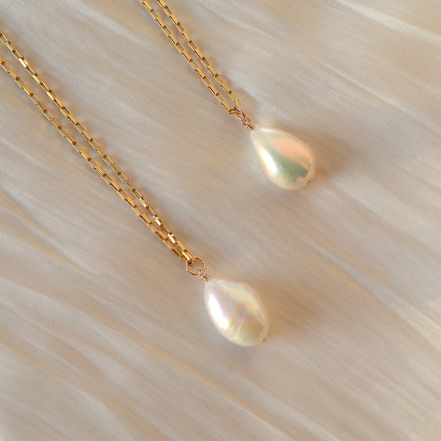 Jessi- Baroque Pearl Box Chain Necklace