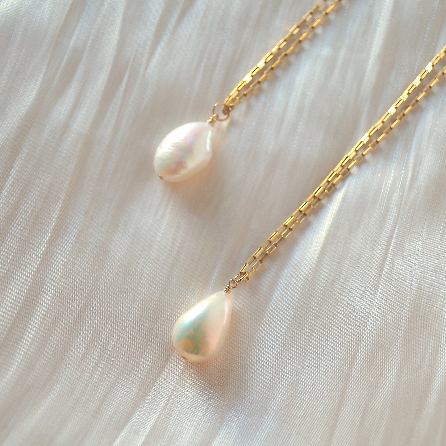 Jessi- Baroque Pearl Box Chain Necklace