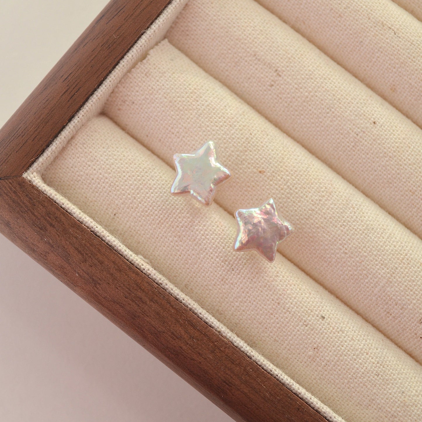 Star Shape Pearl Stud Earrings