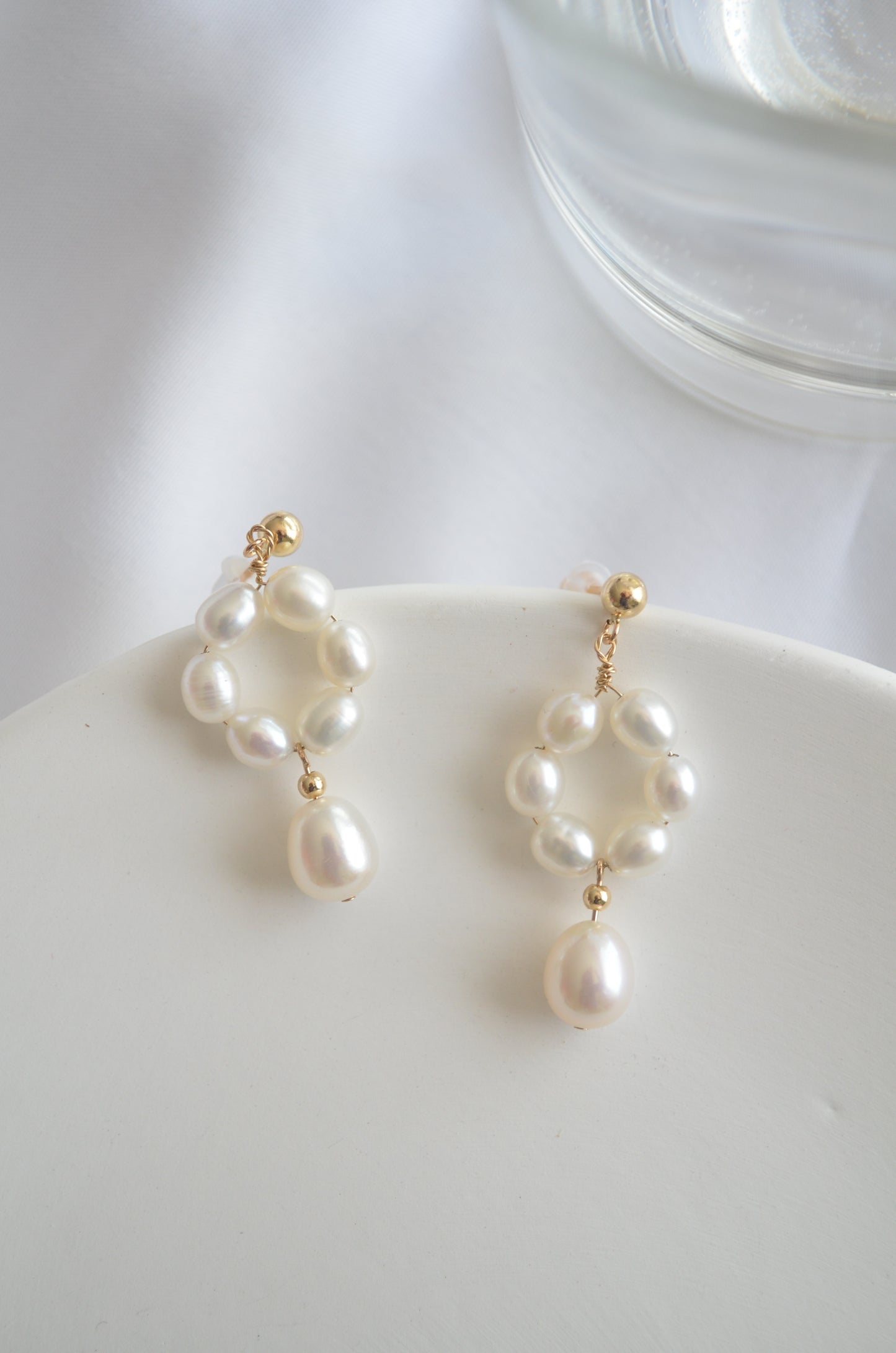 Daisy Flower Pearl Drop Earrings