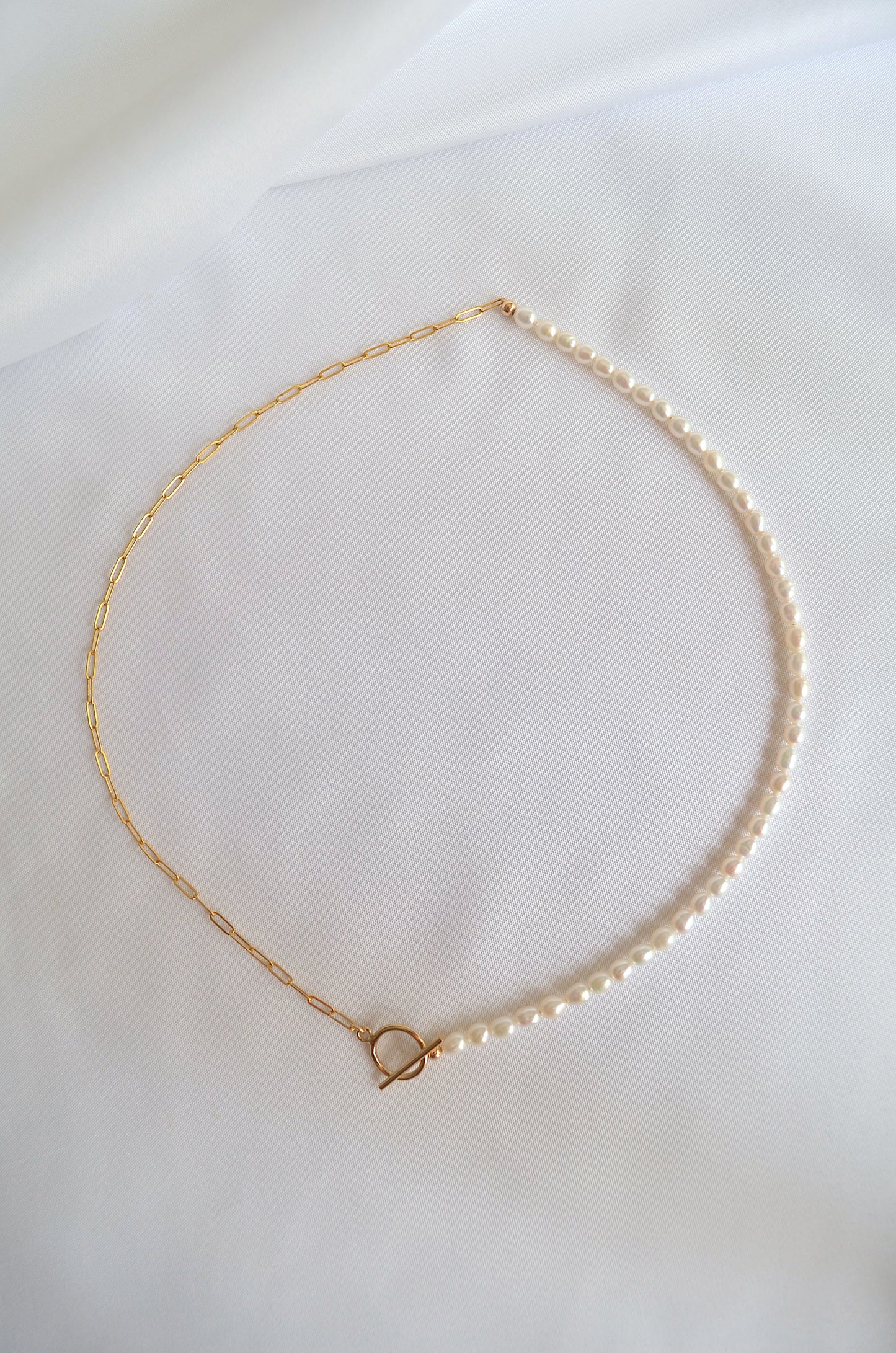 Cara Half pearl Half Paperclip Chain Necklace