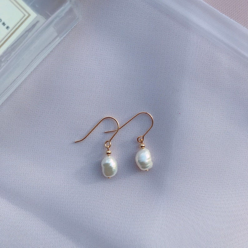 Single Baroque Pearl Hook Earrings